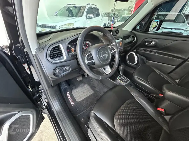 Renegade 1.8 4x2 Flex 16V Aut.