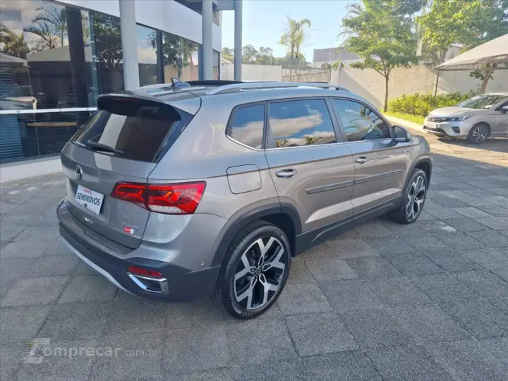 TAOS 1.4 250 TSI TOTAL FLEX HIGHLINE AUTOMÁTICO
