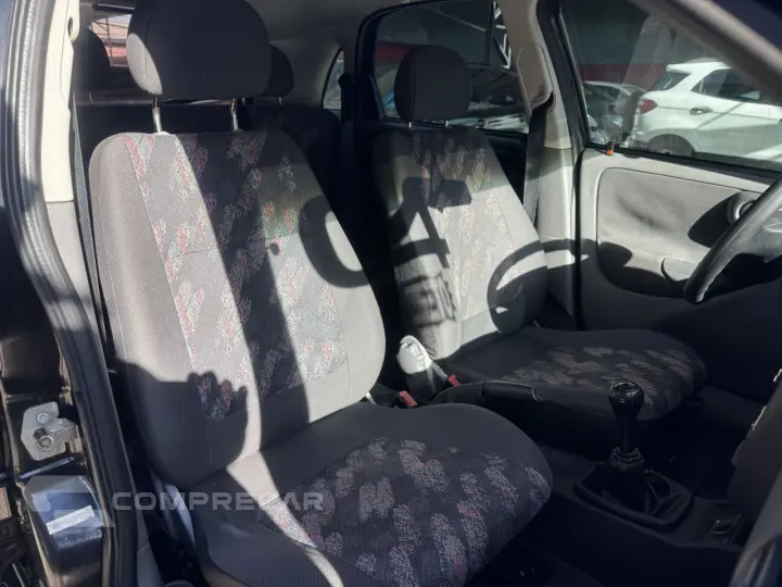 Corsa Hatch 1.0