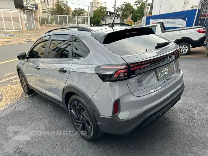 Nivus Highline 1.0 200 TSI Flex Aut.