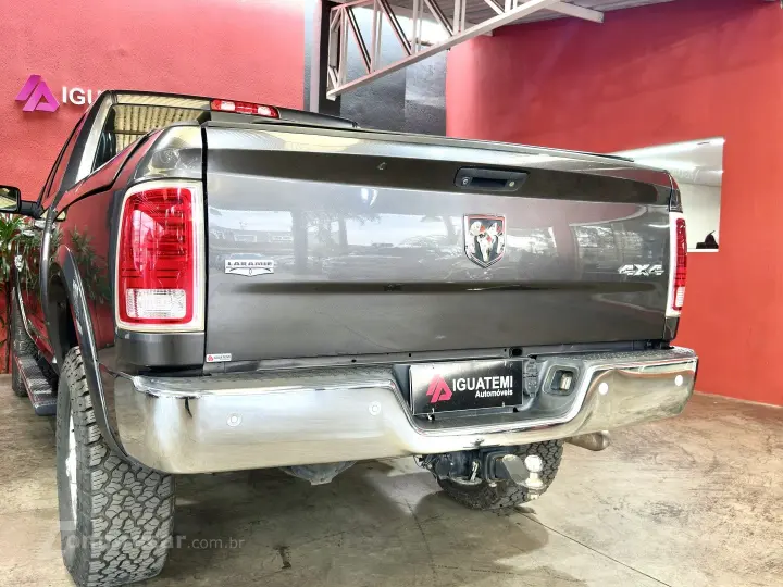 2500 6.7 LARAMIE 4X4 CD I6 TURBO DIESEL 4P AUTOMÁTICO