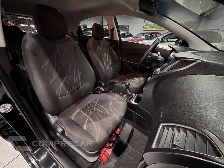 HB20 1.0 Comfort 12V