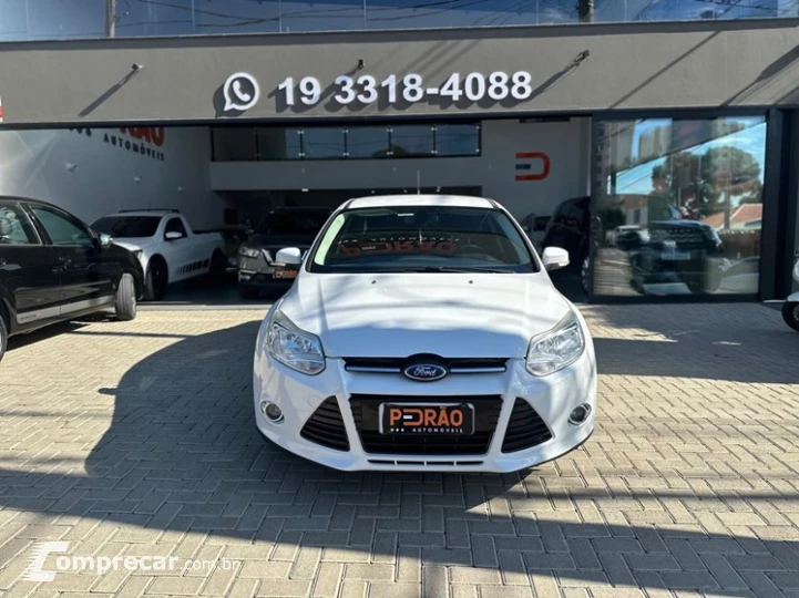 FOCUS 2.0 Titanium Sedan 16V