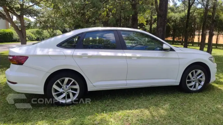 Jetta 1.4 16V 4P TSI COMFORTLINE AUTOMÁTICO