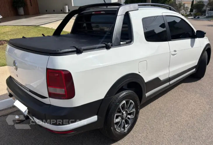 SAVEIRO 1.6 Cross CD 16V