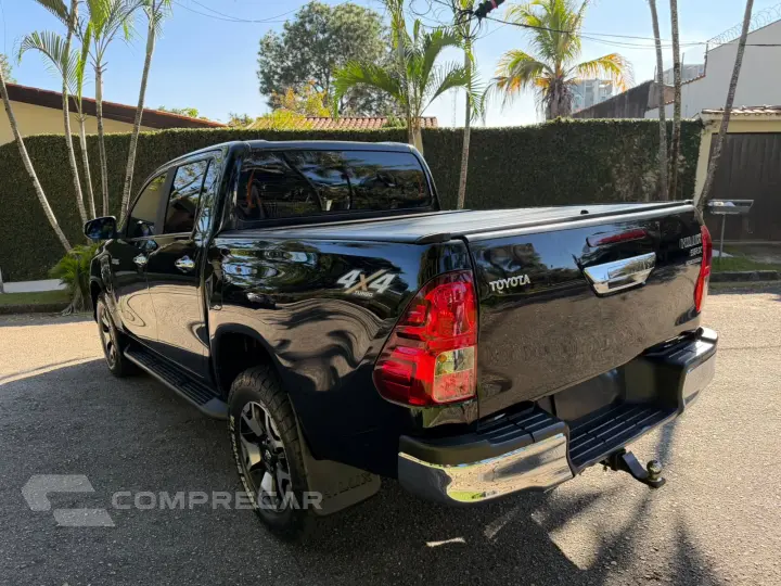 HILUX 2.8 D-4d Turbo CD SRX 4X4