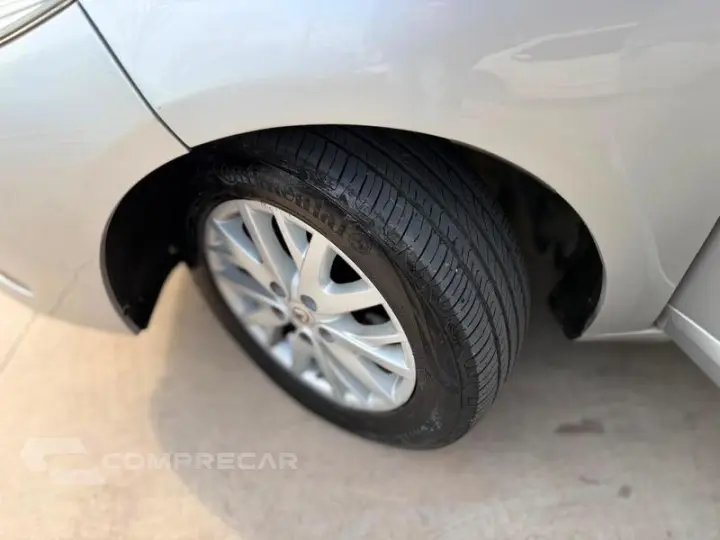 FLUENCE DYN20A
