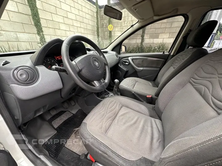DUSTER 1.6 DYNAMIQUE 4X2 16V FLEX 4P MANUAL