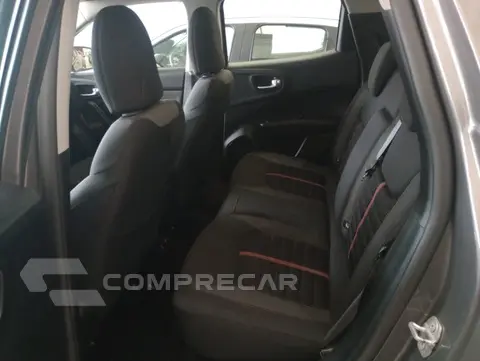 TORO 2.0 16V Turbo Freedom 4WD