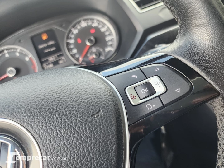 SAVEIRO 1.6 Cross CD 16V