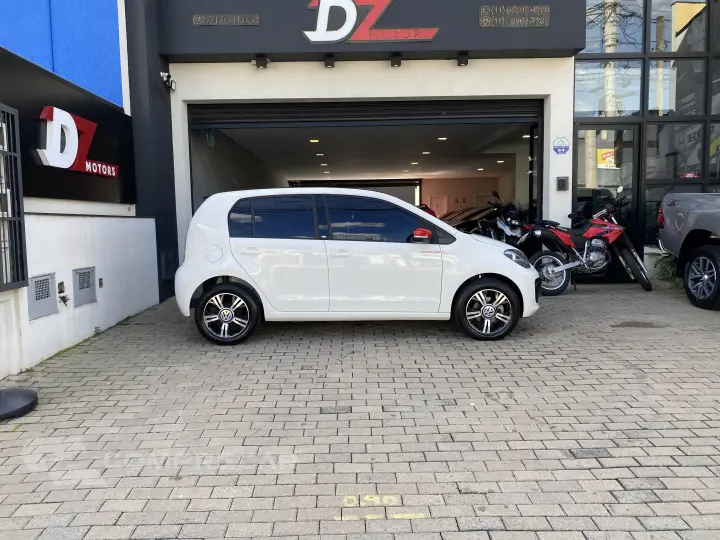 UP 1.0 TSI Move UP 12V