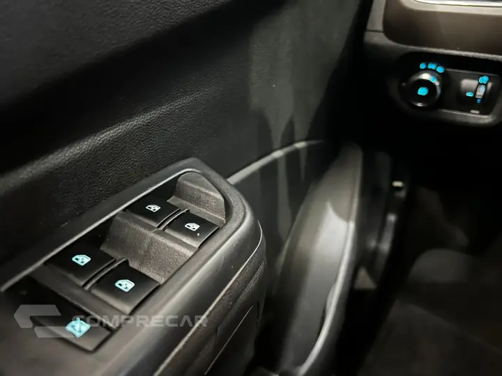 PRISMA 1.4 MPFI LTZ 8V FLEX 4P MANUAL