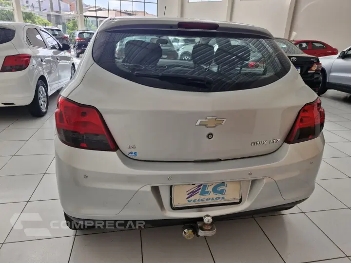 Onix Hatch 1.4 4P FLEX LTZ