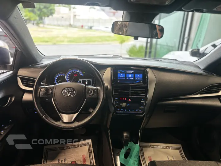 YARIS 1.5 16V Sedan XS