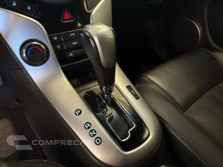 CHEV CRUZE LT HB AT
