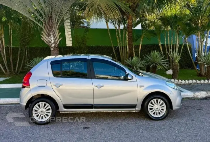 SANDERO PR1616VA