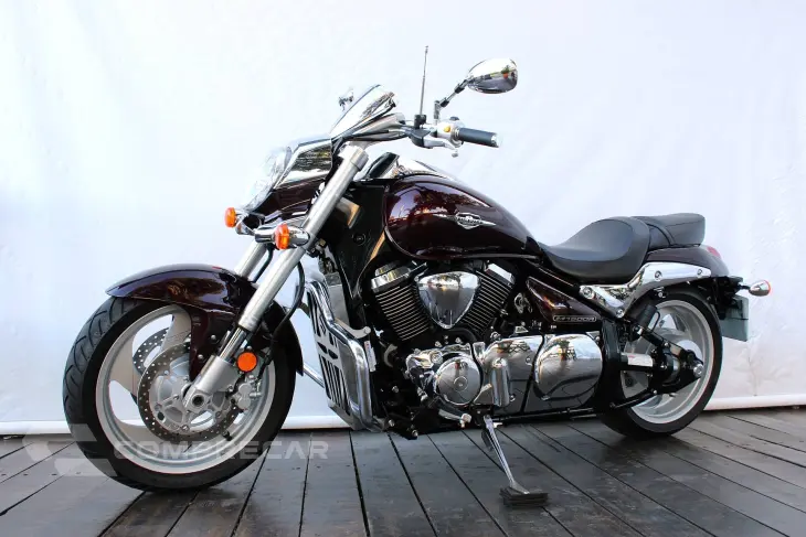 SUZUKI BOULEVARD M1500R