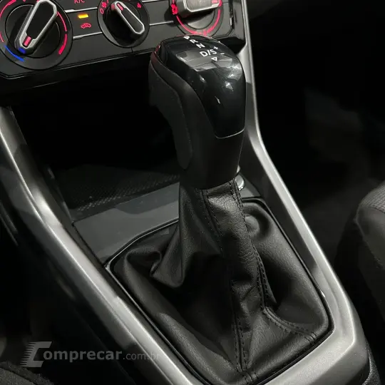 T-Cross 200 TSI 1.0  Flex 12V 5p Aut.