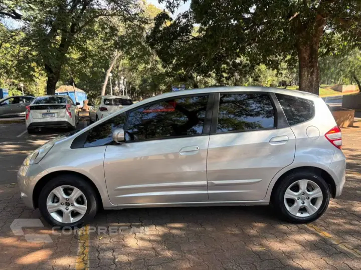 FIT 1.4 LX 16V