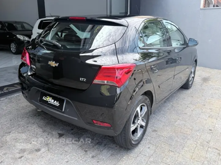 ONIX 1.4 MPFI LTZ 8V