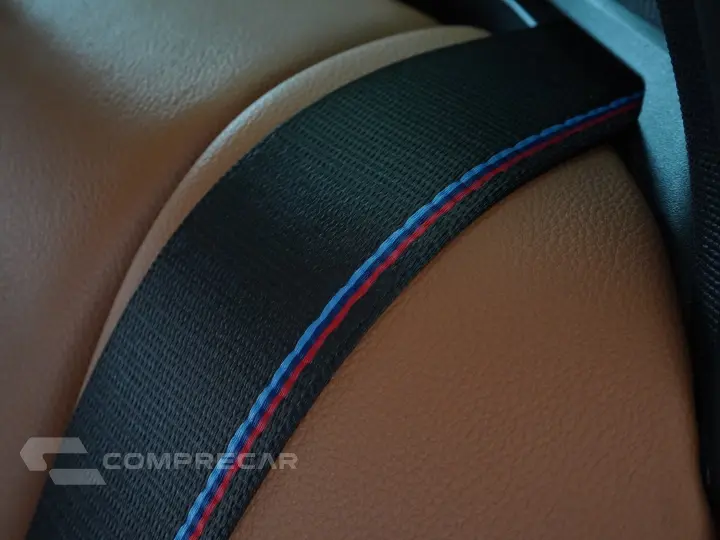 320i 2.0 16V TURBO GASOLINA M SPORT AUTOMÁTICO