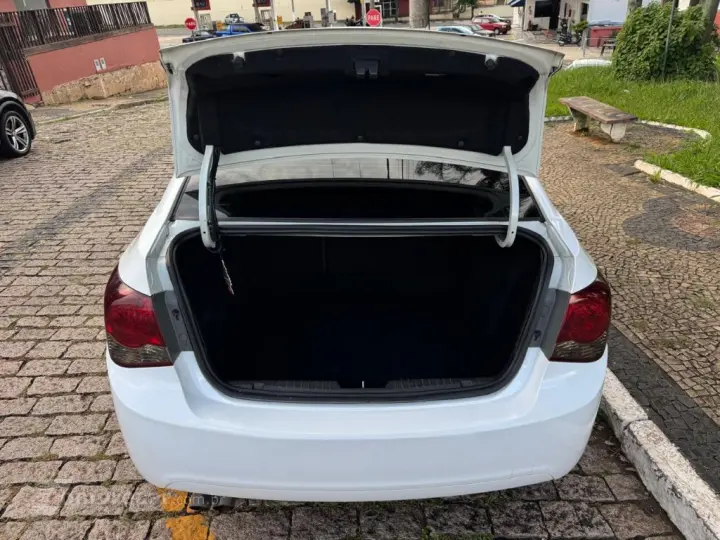 CRUZE LT 1.8 16V FlexPower 4p Aut.