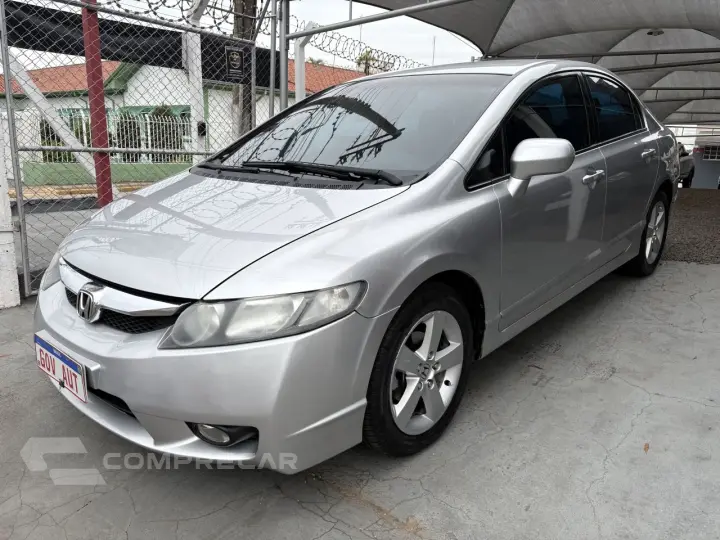 Civic 1.8 16V 4P FLEX LXS AUTOMÁTICO