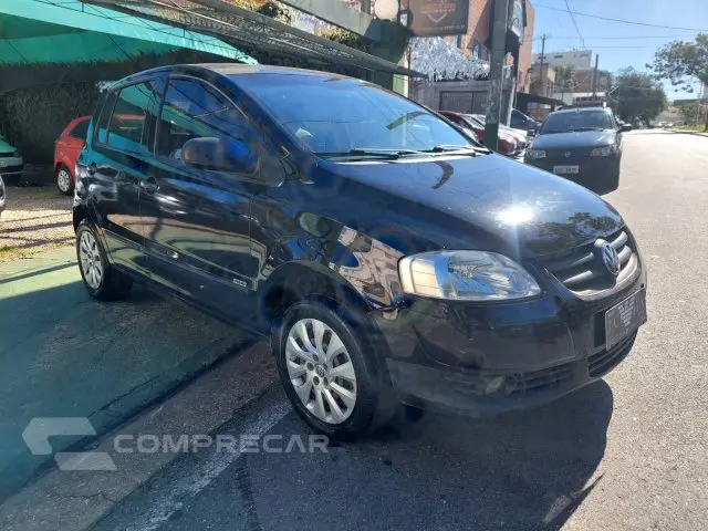 FOX - 1.0 MI 8V 4P MANUAL