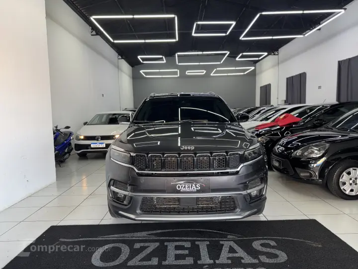 COMMANDER 1.3 T270 Turbo Limited