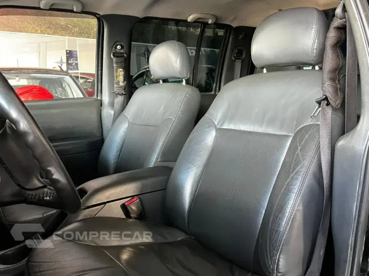 S10 P-Up Executive 2.4 MPFI F.Power CD