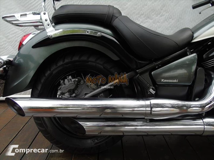 VULCAN 900 CLASSIC