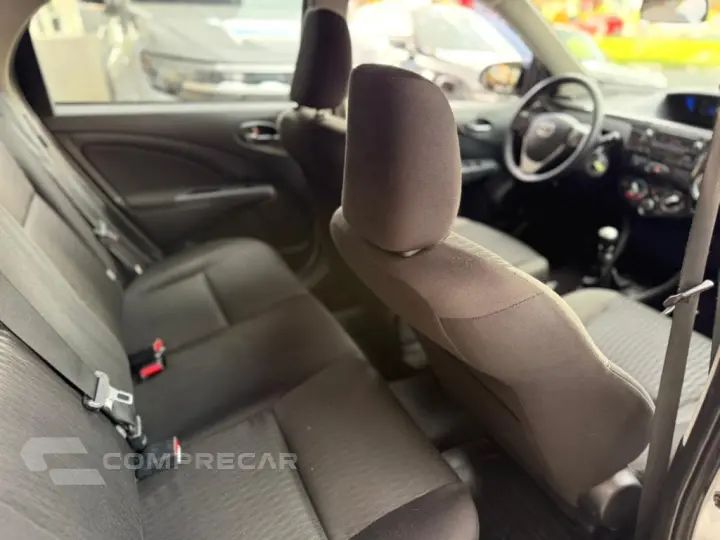 ETIOS 1.5 XS 16V FLEX 4P MANUAL