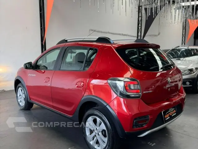 SANDERO - 1.6 STEPWAY 8V 4P AUTOMATIZADO