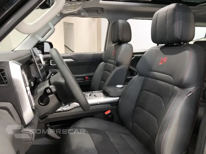 T2 1.5 TCI PHEV PREMIUM AWD DHT