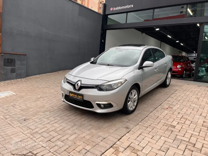 FLUENCE Sedan Privilège 2.0 16V FLEX Aut