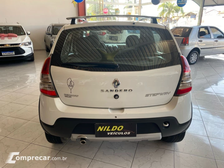 SANDERO 1.6 16V SCE Stepway