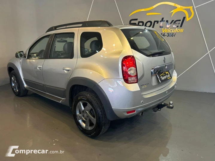 DUSTER TECHROAD 2.0 Hi-Flex 16V Aut.