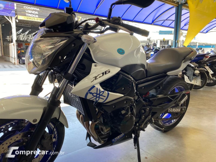 XJ6 N
