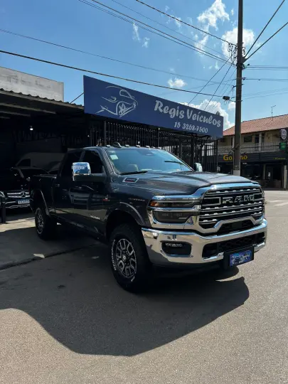 3500 6.7 Laramie Longhorn 4X4 CD 6 Cilindros Turbo