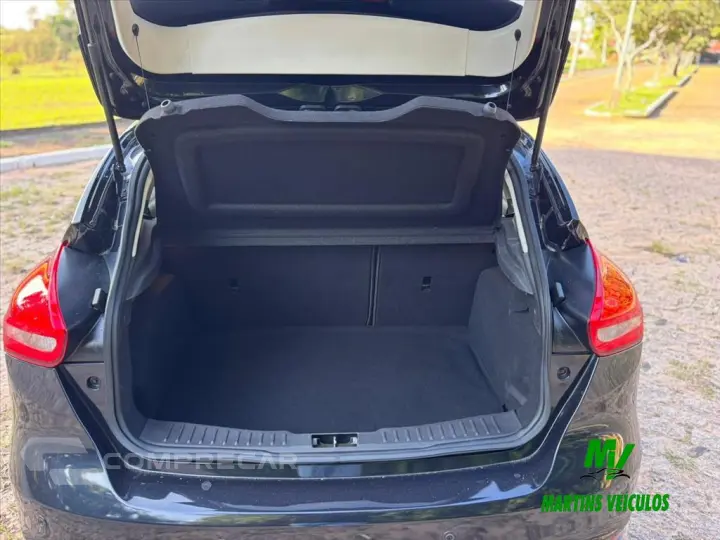 FOCUS 2.0 TITANIUM 16V FLEX 4P POWERSHIFT