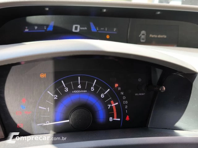 CIVIC - 1.8 LXS 16V 4P AUTOMÁTICO