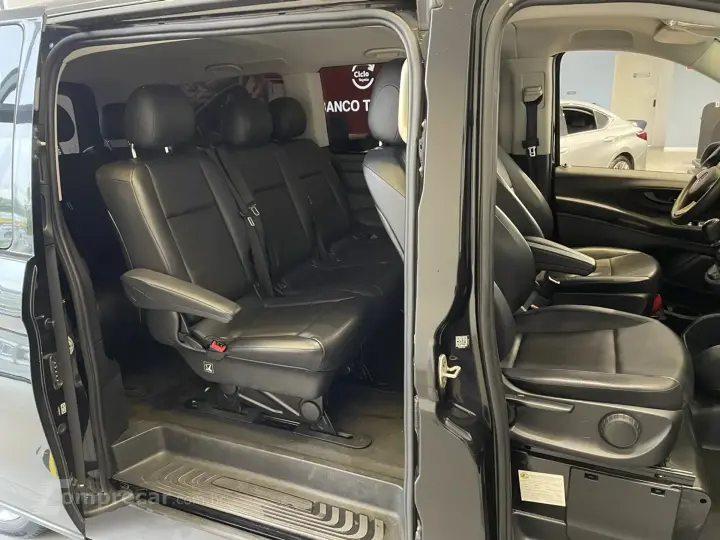 VITO 2.0 CGI FLEX TOURER 119 LUXO 8L MANUAL