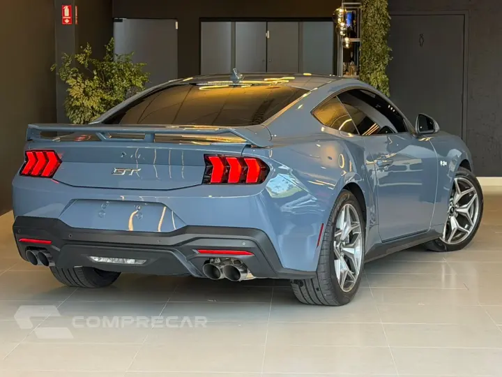 MUSTANG 5.0 V8 GT Performance