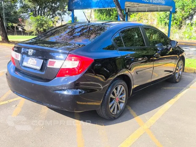 CIVIC - 1.8 LXL 16V 4P AUTOMÁTICO