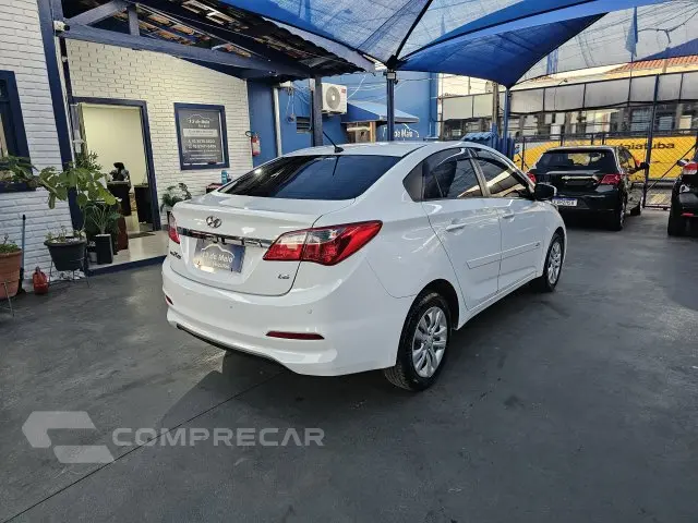 HB20S - 1.6 COMFORT PLUS 16V 4P MANUAL