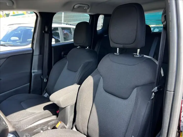 RENEGADE 2.0 16V Turbo Moab 4X4