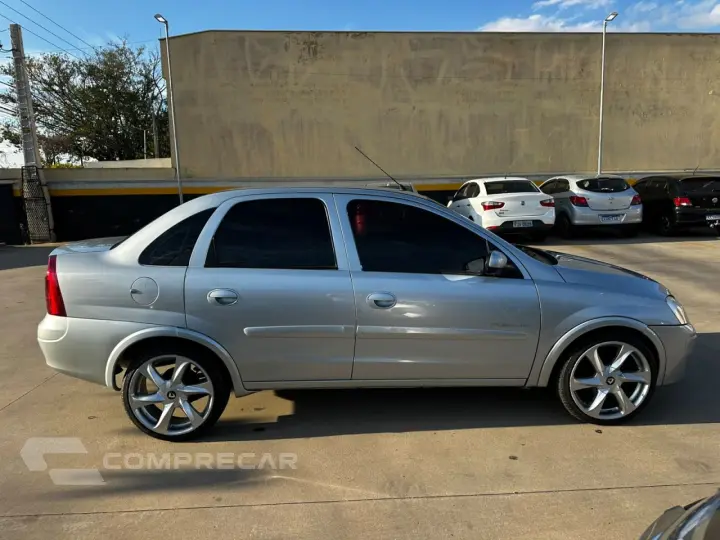 Corsa Sedan 1.4 4P PREMIUM FLEX