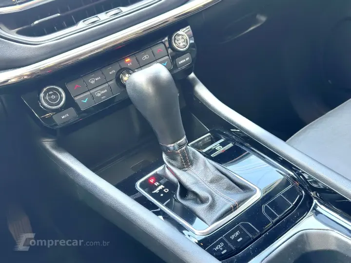 COMPASS 1.3 T270 TURBO FLEX LIMITED AT6