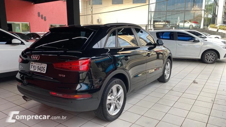 AUDI Q3 1.4 TFSI AMBITION