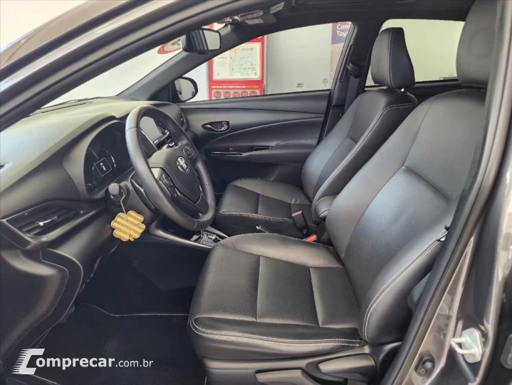 YARIS 1.5 16V FLEX XLS CONNECT MULTIDRIVE
